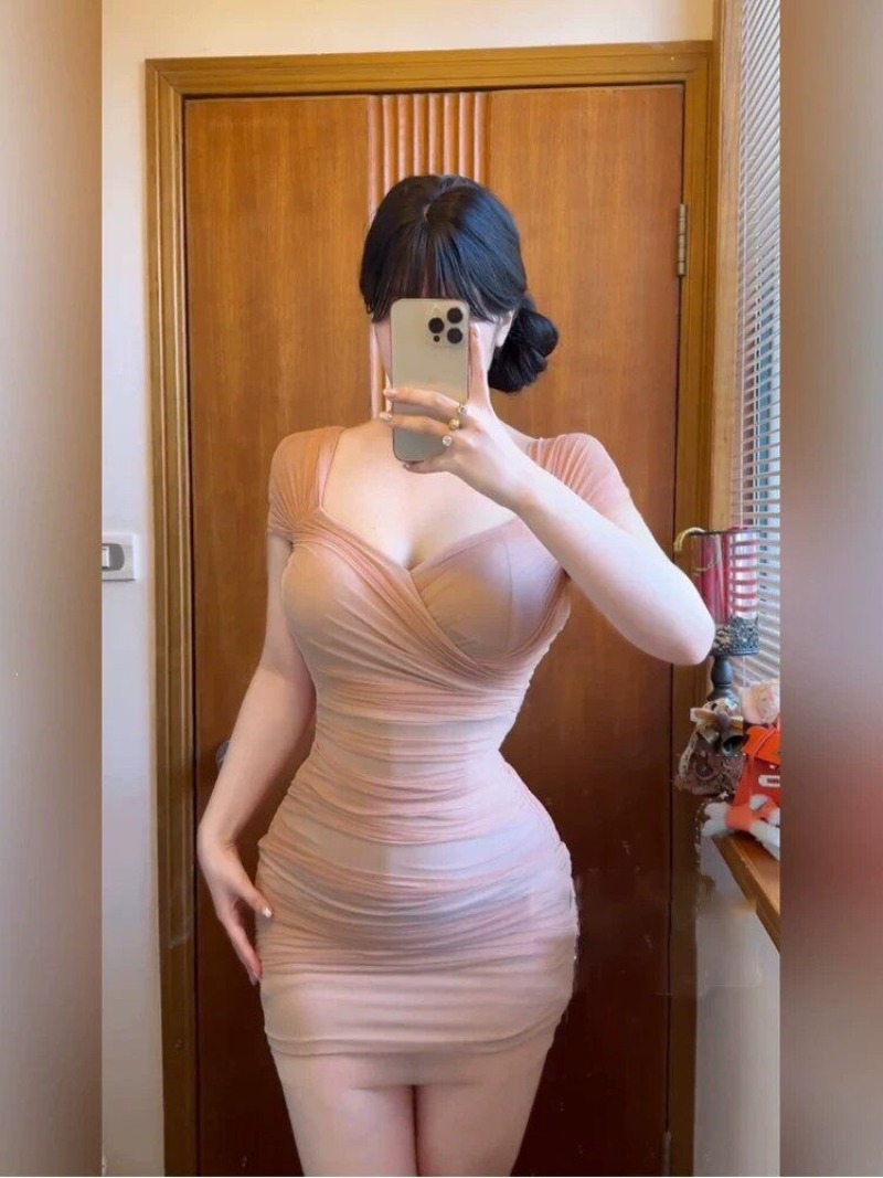 Japanese Street Fashion Female - Gaun Mini Ruched Mesh Seksi Wanita