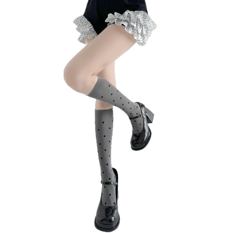 Japanese Street Fashion Female - Kaus Kaki Setinggi Betis Motif Polka