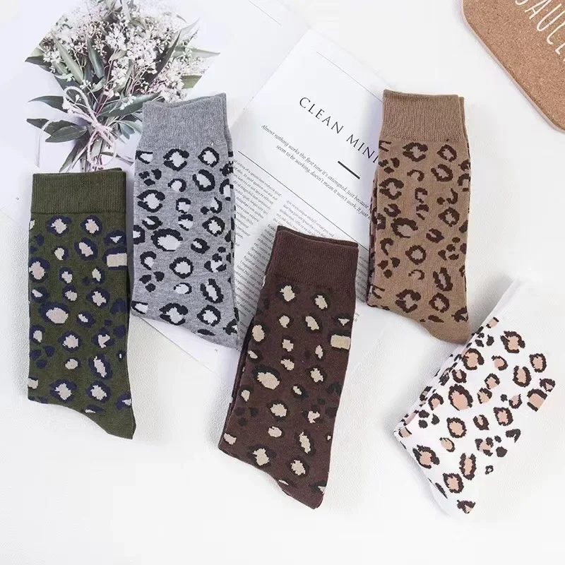 1 3 5 Pasang Kaus Kaki Motif M - Street Fashion Youtube ulasan dan harga