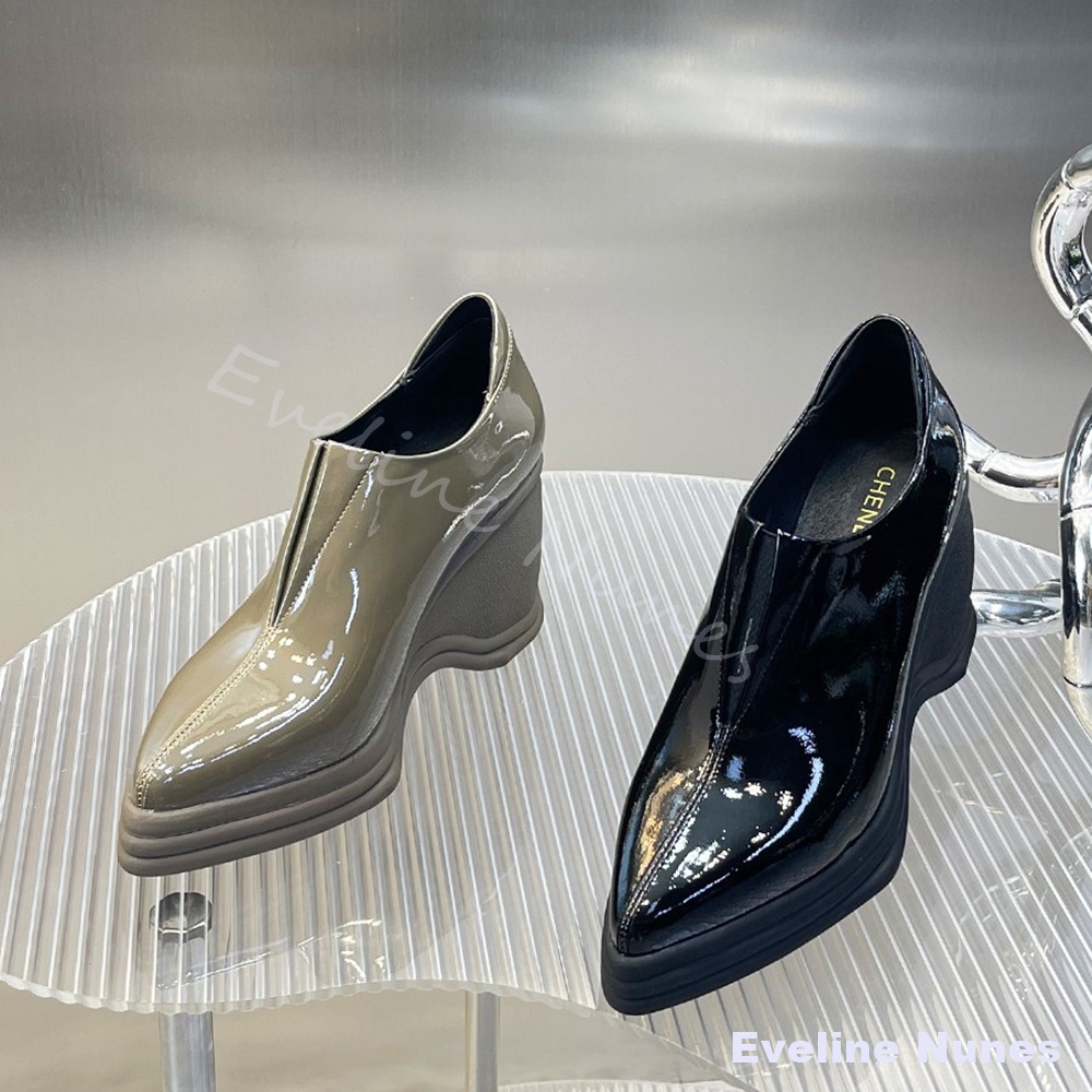 Sepatu Wedge Hak Tinggi Wanita - Street Fashion Dress ulasan dan harga