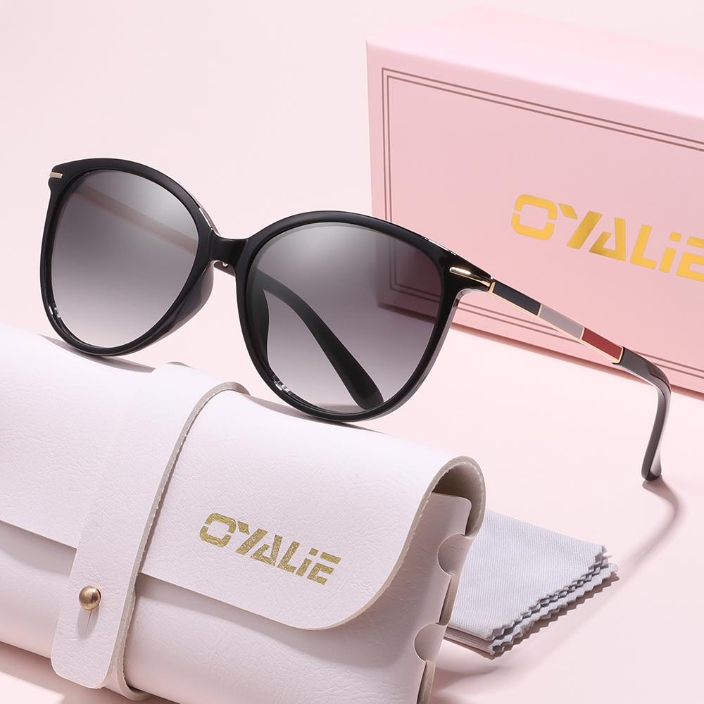 Kacamata Hitam Klasik Oyalie W - Street Fashion Look ulasan dan harga