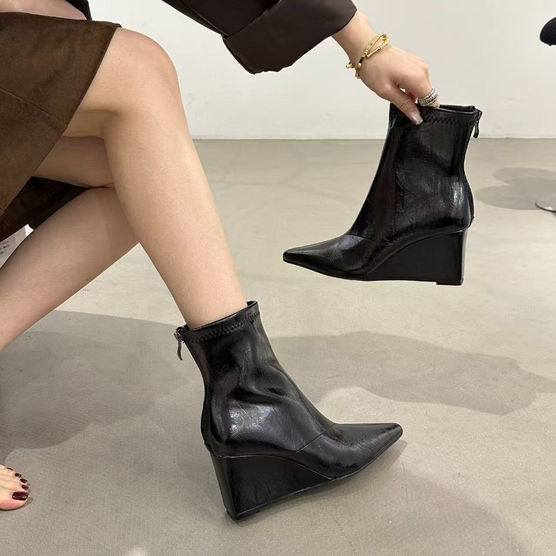 Sepatu Bot Wanita Musim Gugur  - Street Fashion Female ulasan dan harga