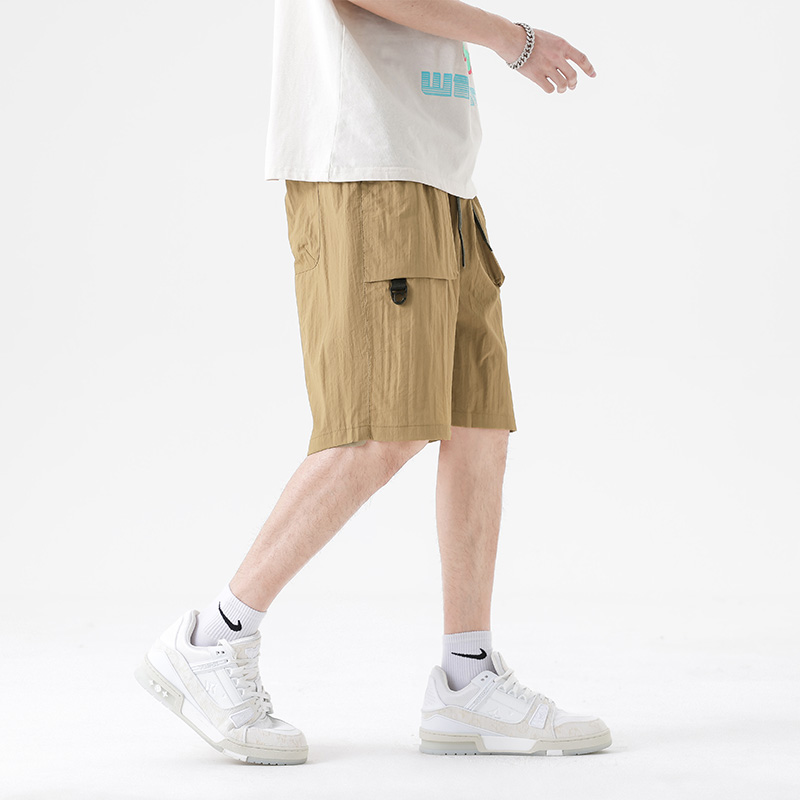 Celana Pendek Pria Tren Musim  - Street Fashion Trends 2025 ulasan dan harga