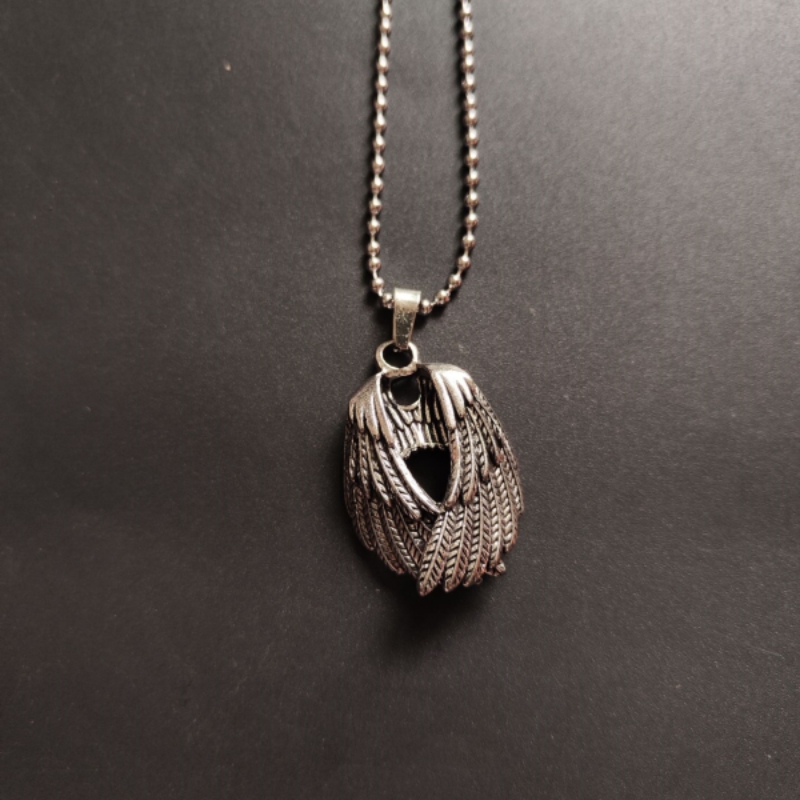 Kalung Sayap Penjaga Retro Nic - Japanese Street Fashion Female ulasan dan harga